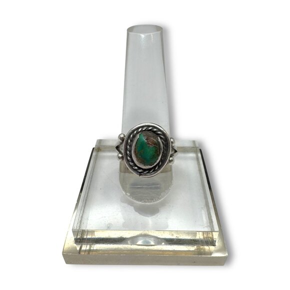 Green Turquoise Native American Sterling Silver Ring Hand Crafted Size 7 - Picture 2 of 11